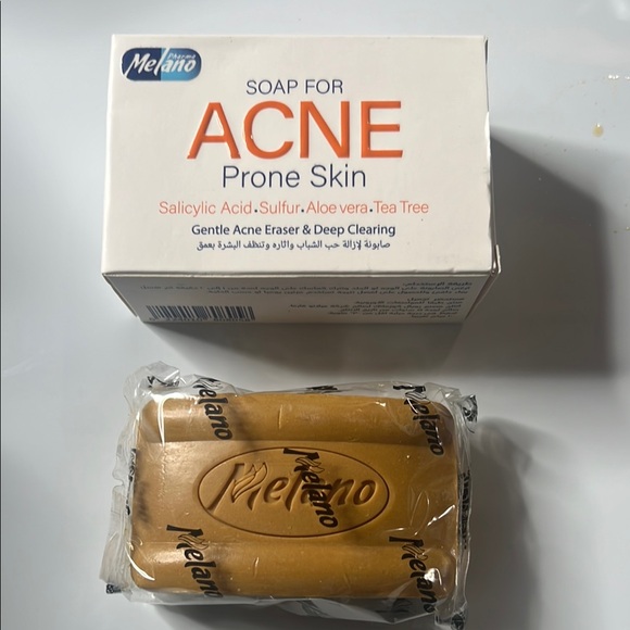 White Acne Prone Skin Soap - Picture 4 of 4